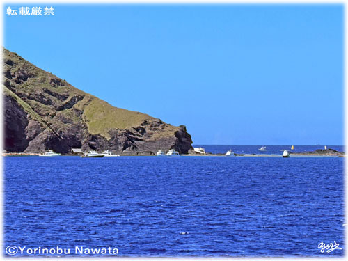 「外自津留島のダイビング船」写真転載厳禁・プロ写真家なわたよりのぶ